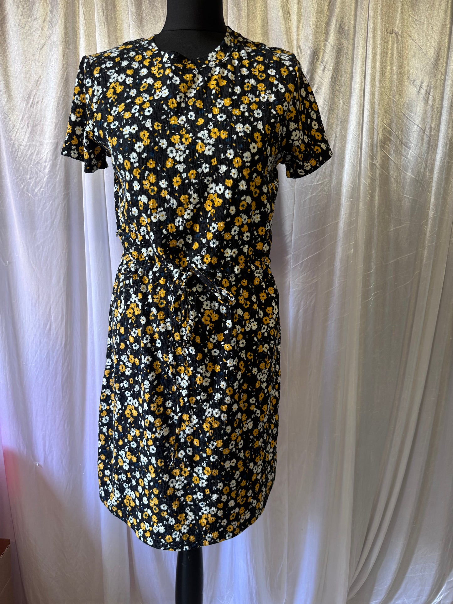 M&Co Black Floral Tie-Waist Dress – Size 10