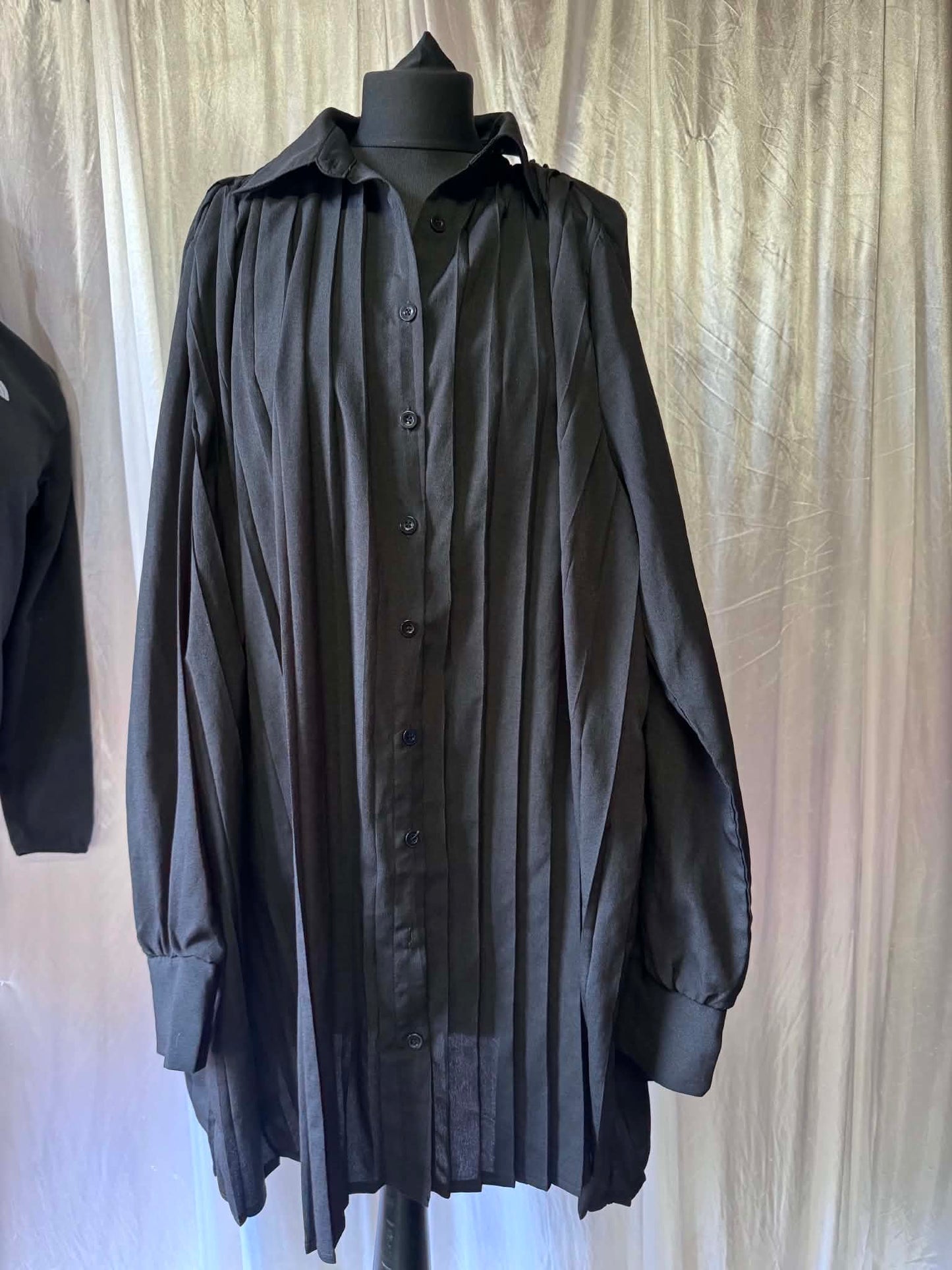 PrettyLittleThing Black Dress – Size 14
